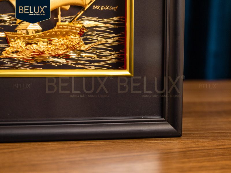 Tranh thuận buồm xuôi gió dát vàng 24k 32x25cm